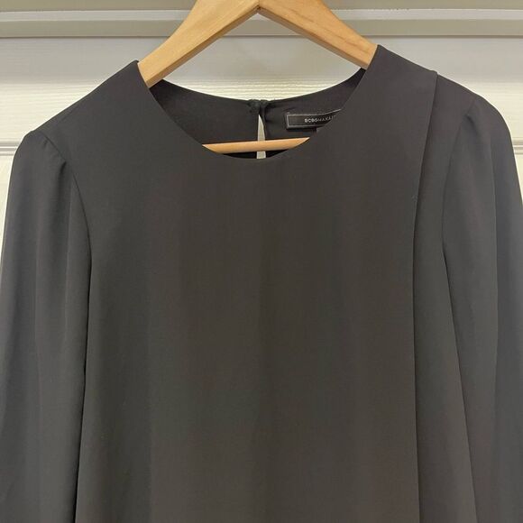 BCBGMaxAxria Little Black Drape Sheath Dress sz XS EUC - Picture 1 of 8